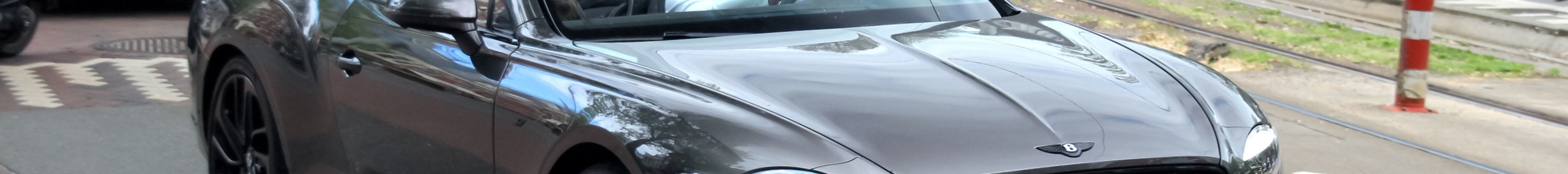 Bentley Continental GTC S 2025