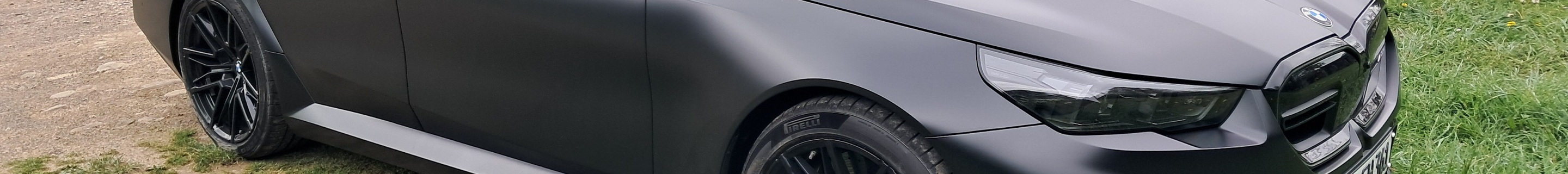 BMW M5 G90