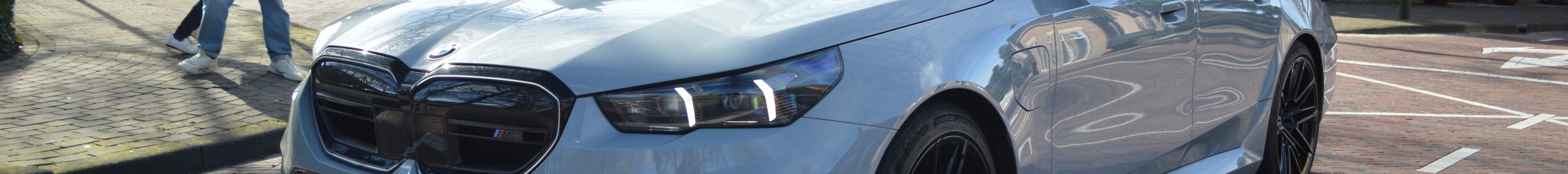 BMW M5 G90