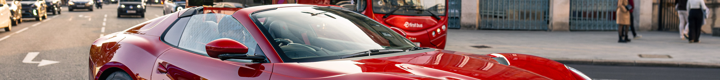 Ferrari 812 GTS