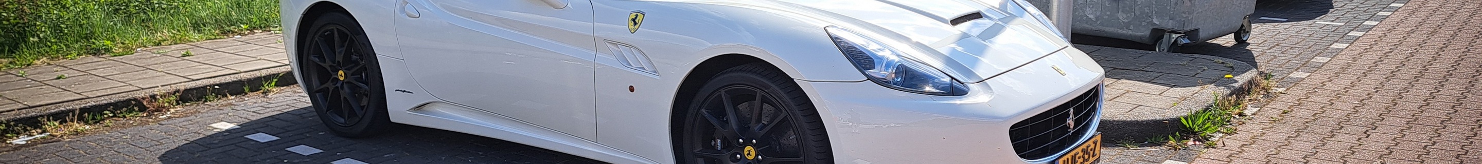 Ferrari California