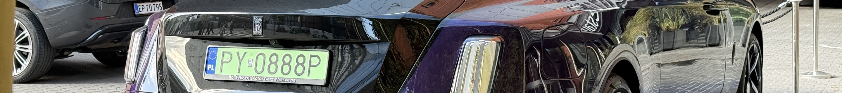 Rolls-Royce Spectre Black Badge