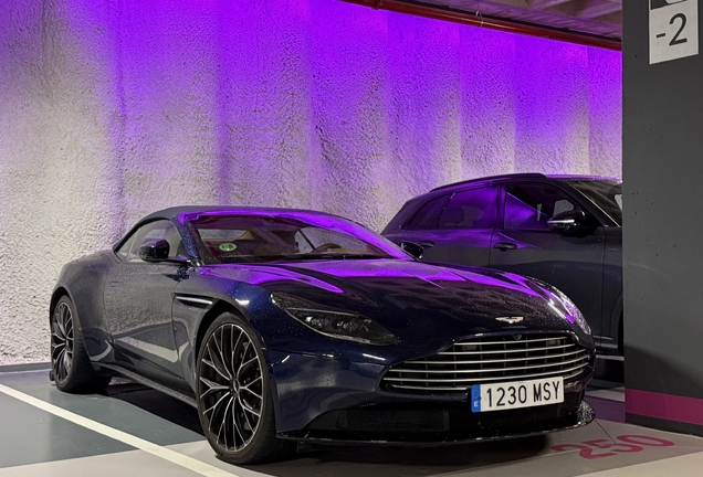 Aston Martin DB11 V8 Volante