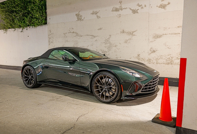 Aston Martin V8 Vantage Roadster 2025