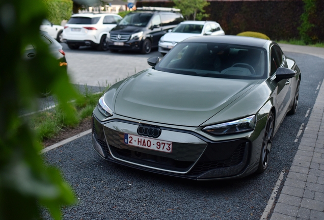 Audi RS E-Tron GT 2025