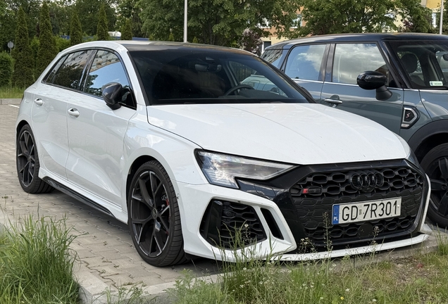 Audi RS3 Sportback 8Y
