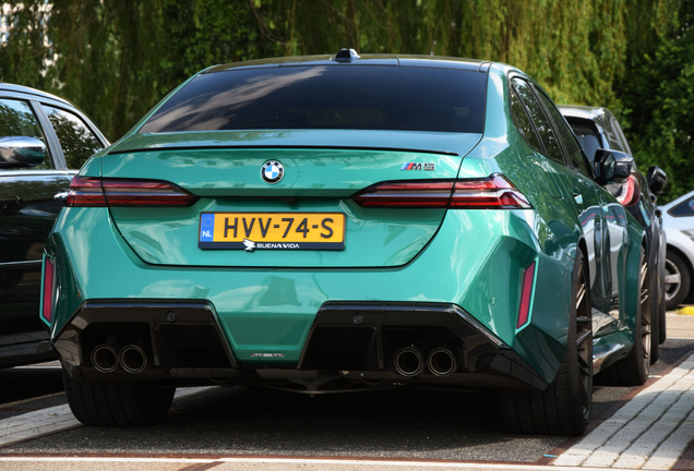 BMW M5 G90