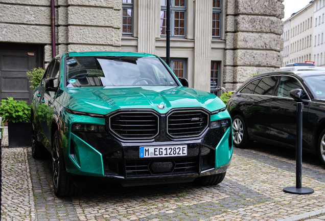 BMW XM G09