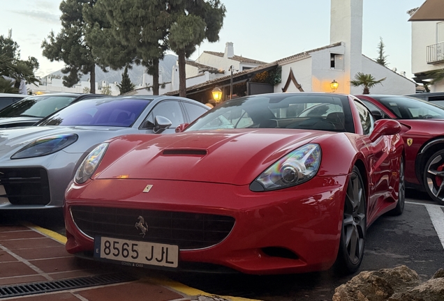 Ferrari California