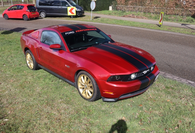 Ford Mustang GT 2013