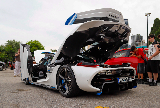 Koenigsegg Jesko Attack
