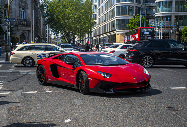 Lamborghini Aventador LP750-4 SuperVeloce
