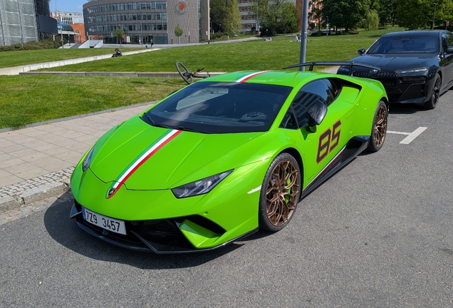 Lamborghini Huracán LP640-4 Performante