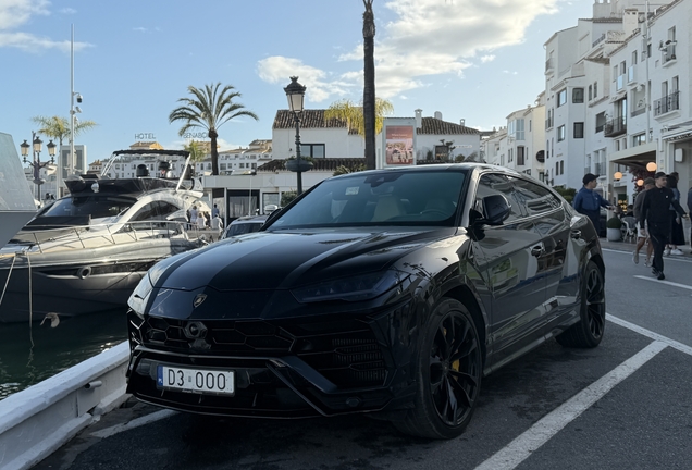 Lamborghini Urus