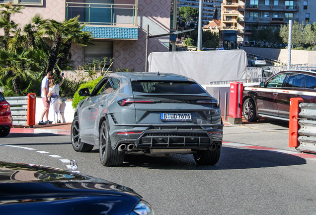 Lamborghini Urus S