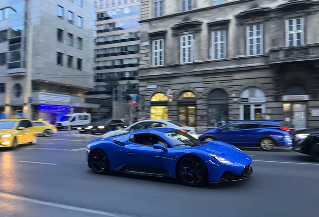 Maserati MC20