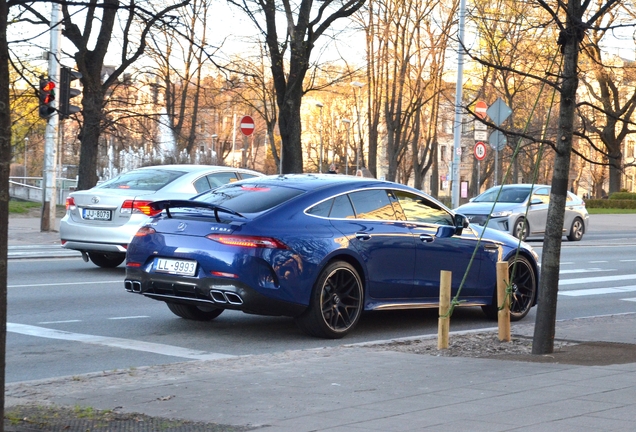 Mercedes-AMG GT 63 S X290