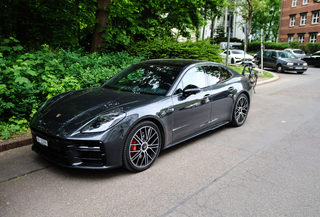 Porsche 972 Panamera GTS MkI