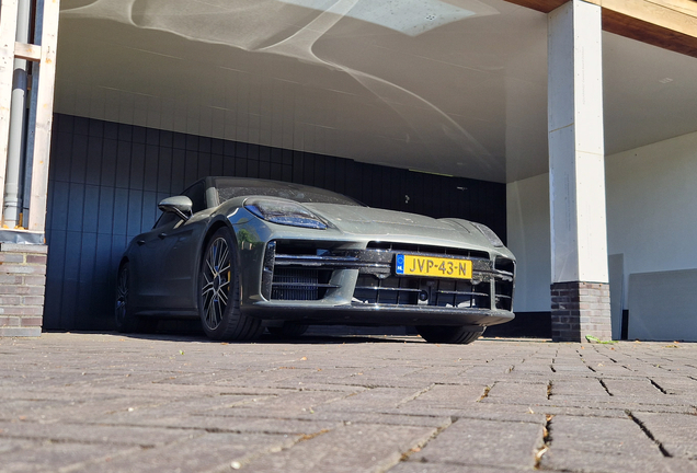 Porsche 972 Panamera Turbo S E-Hybrid