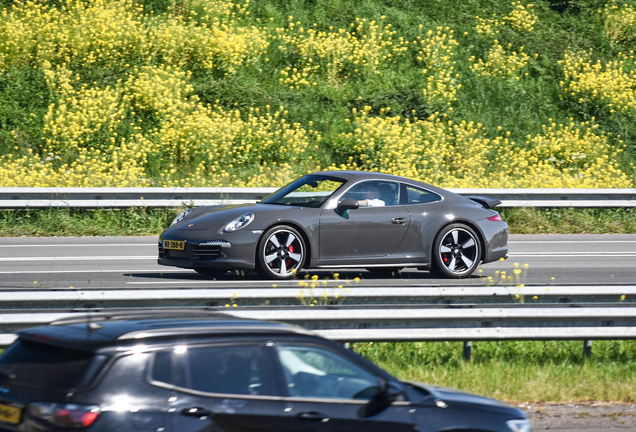 Porsche 991 50th Anniversary Edition