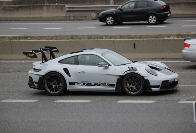 Porsche 992 GT3 RS MkI Weissach Package