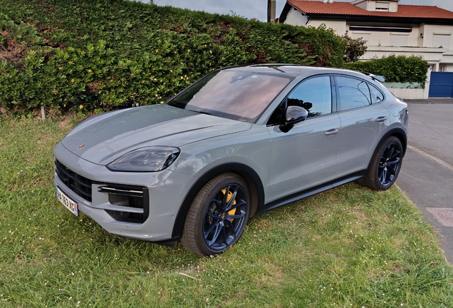 Porsche Cayenne Coupé Turbo E-Hybrid