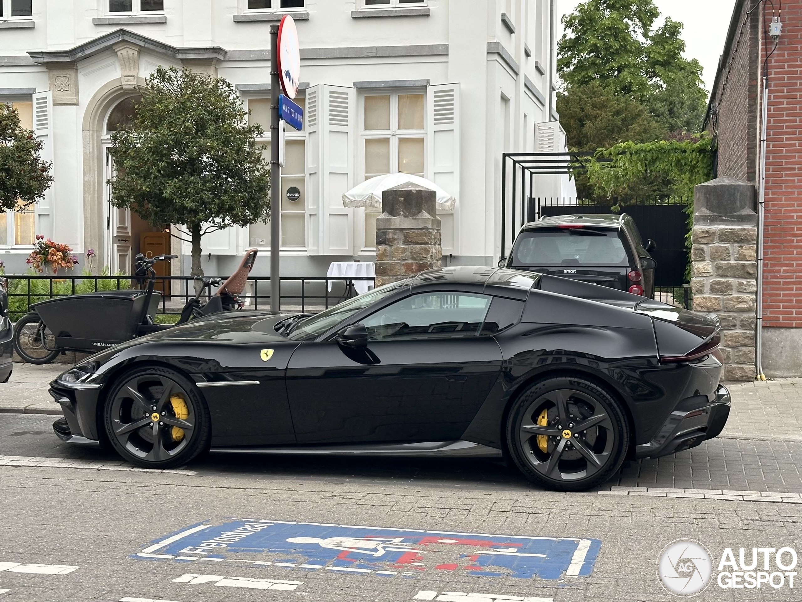 Ferrari 12Cilindri Spider