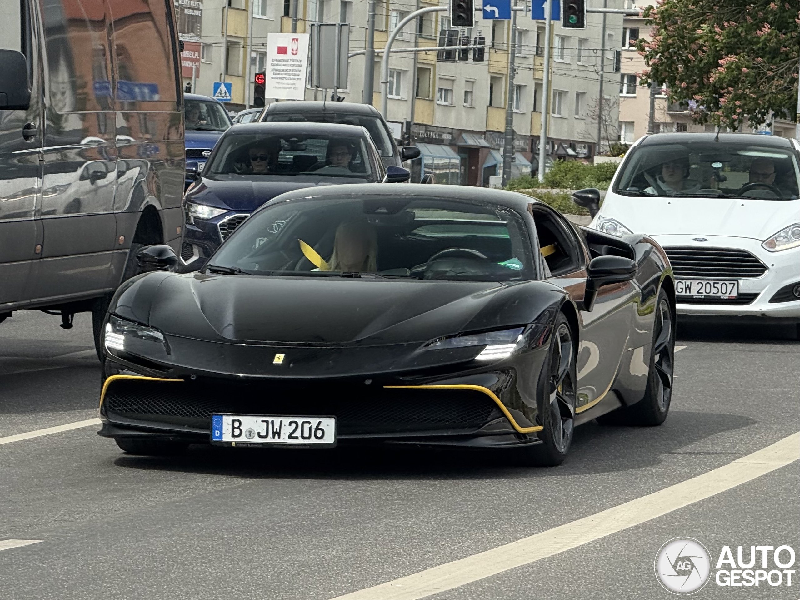 Ferrari SF90 Stradale