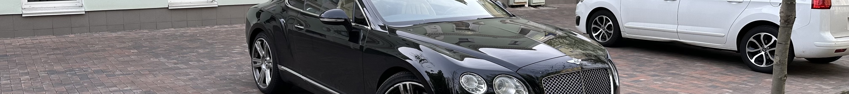 Bentley Continental GT 2012