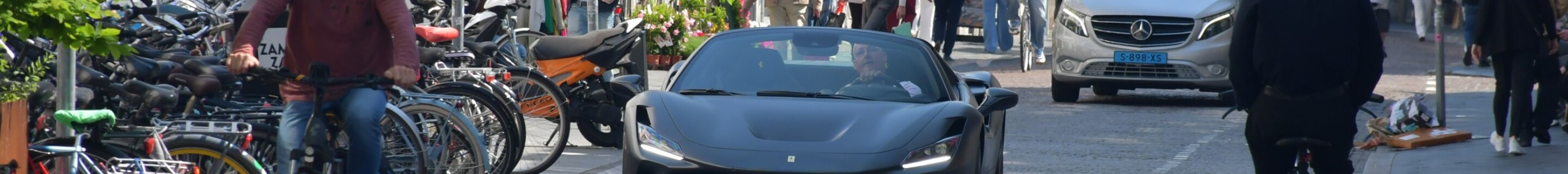 Ferrari F8 Spider