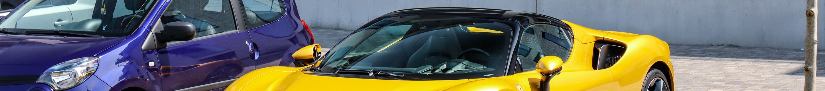 Ferrari SF90 Spider