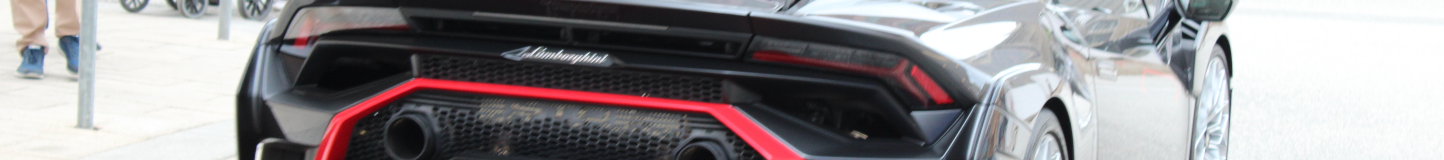 Lamborghini Huracán LP640-2 STO