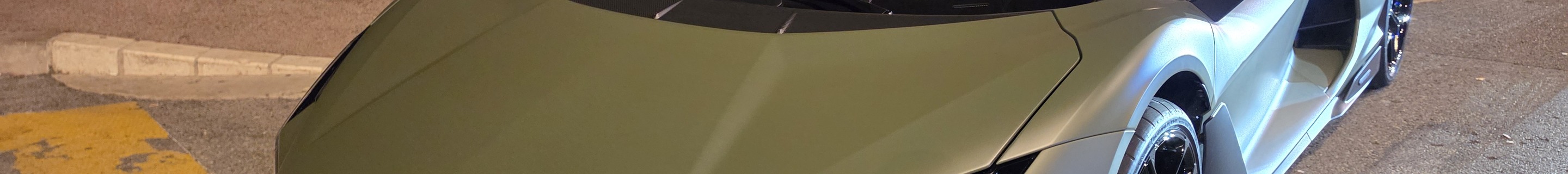 Lamborghini Revuelto