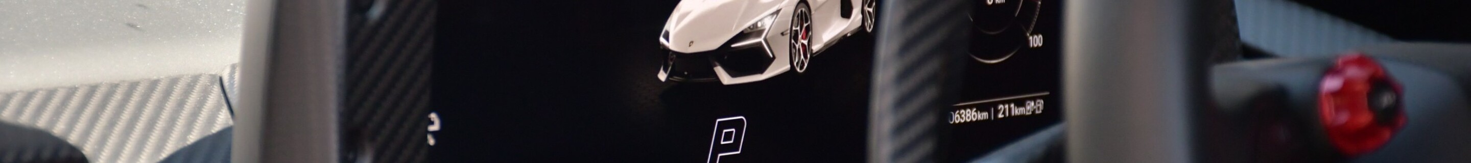 Lamborghini Revuelto