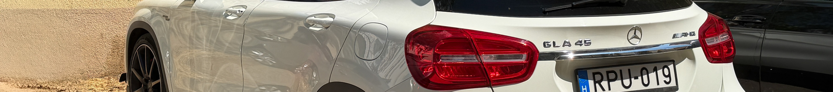 Mercedes-Benz GLA 45 AMG X156