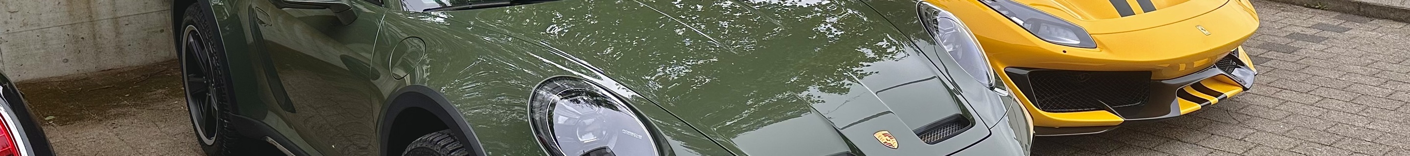 Porsche 992 Dakar