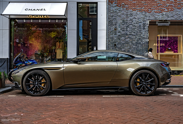 Aston Martin DB11 V8