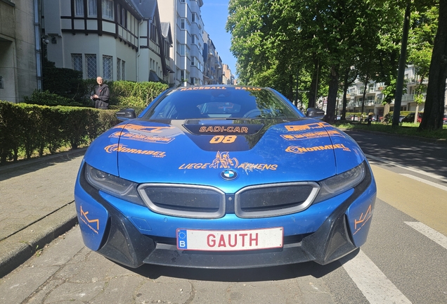 BMW i8