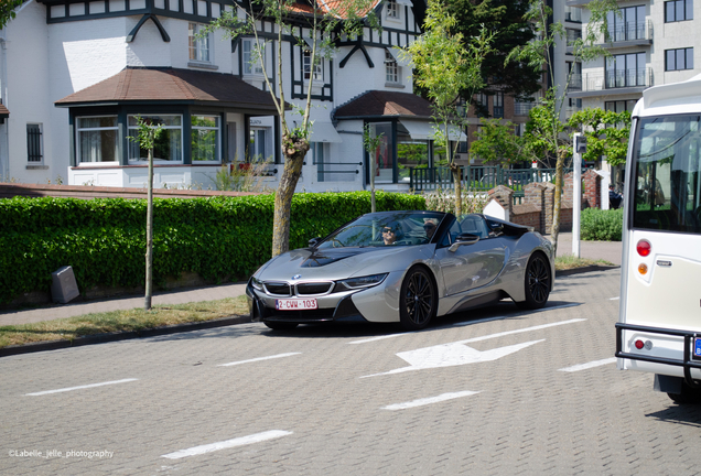 BMW i8 Roadster