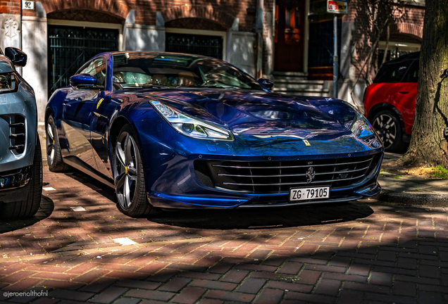 Ferrari GTC4Lusso