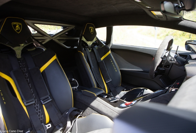 Lamborghini Huracán LP640-2 Tecnica