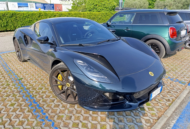 Lotus Emira