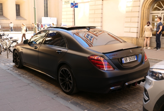 Mercedes-Benz Brabus S B63-700 V222