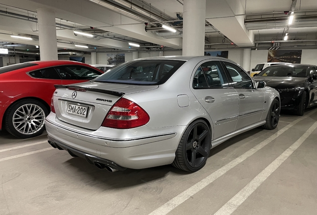 Mercedes-Benz E 63 AMG