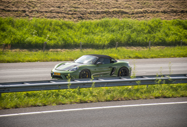 Porsche 718 Spyder RS Weissach Package
