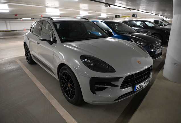 Porsche 95B Macan GTS MkII