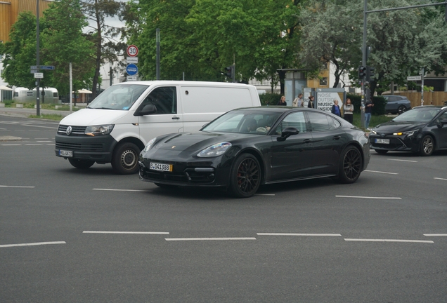 Porsche 971 Panamera Turbo MkI