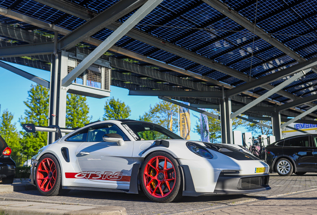 Porsche 992 GT3 RS MkI Weissach Package