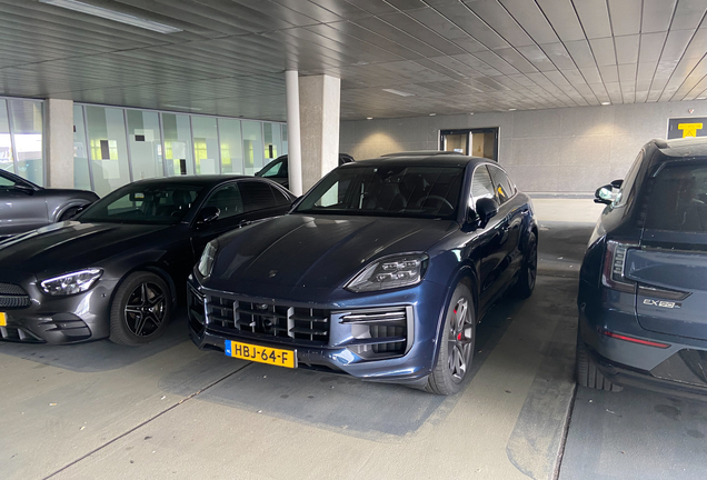 Porsche Cayenne Coupé Turbo E-Hybrid