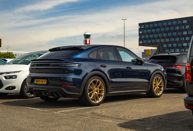 Porsche Cayenne Coupé Turbo E-Hybrid